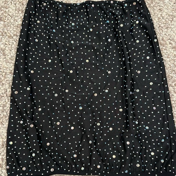 FashioNova Rhinestone Set - Picture 4 of 5